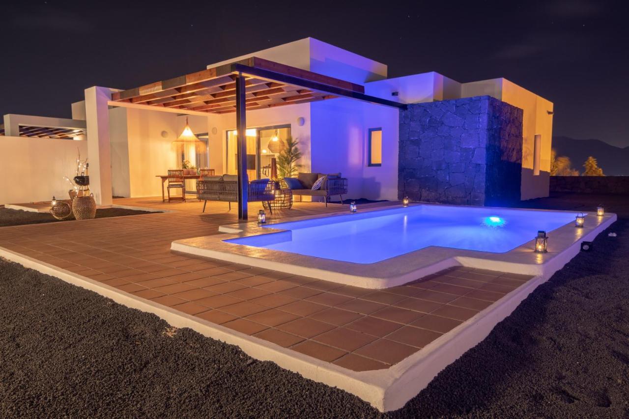 Villa Guajara By Villalia Playa Blanca  Exteriör bild